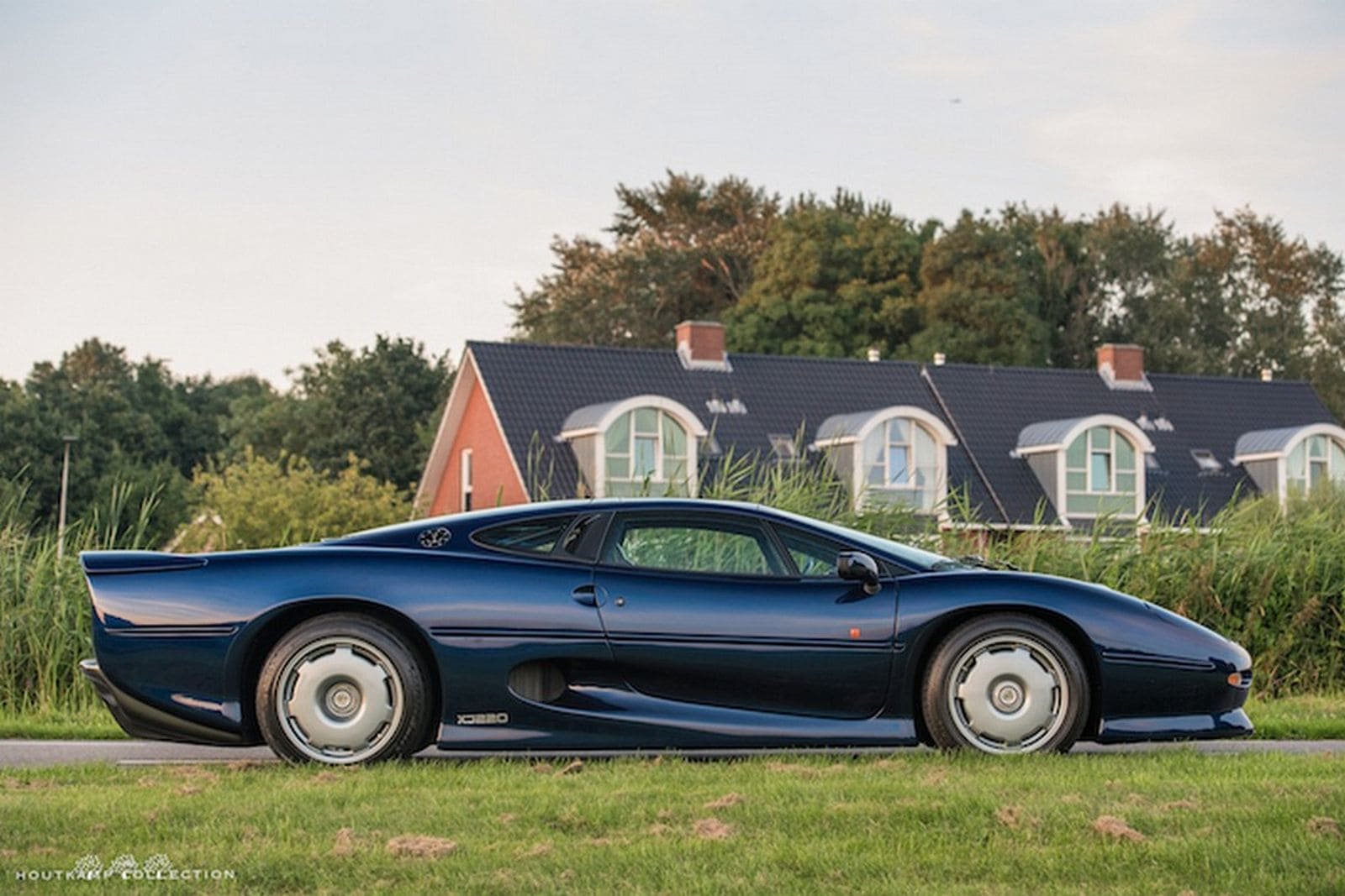 1993 - JAGUAR XJ220 LE MANS BLUE, foto 21