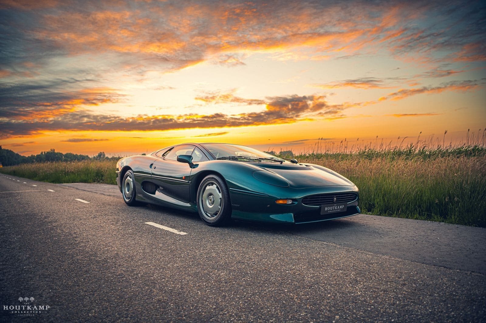 1994 - JAGUAR XJ220 SILVERSTONE GREEN, foto 1
