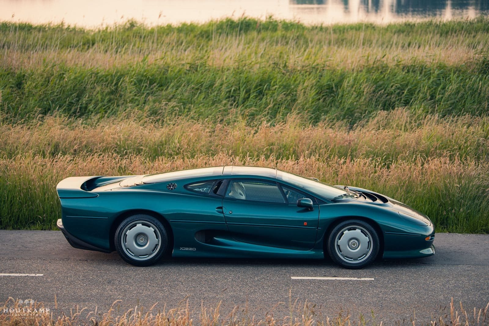 1994 - JAGUAR XJ220 SILVERSTONE GREEN, foto 6