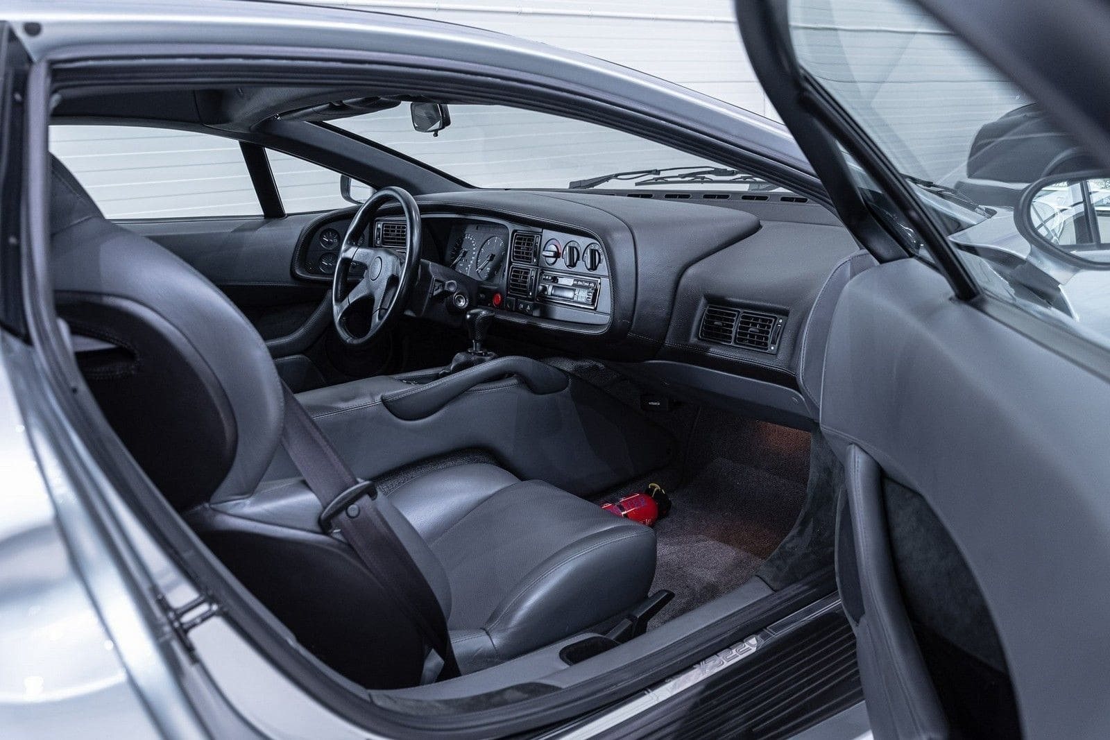 1994 - JAGUAR XJ220 SPA SILVER, foto 46