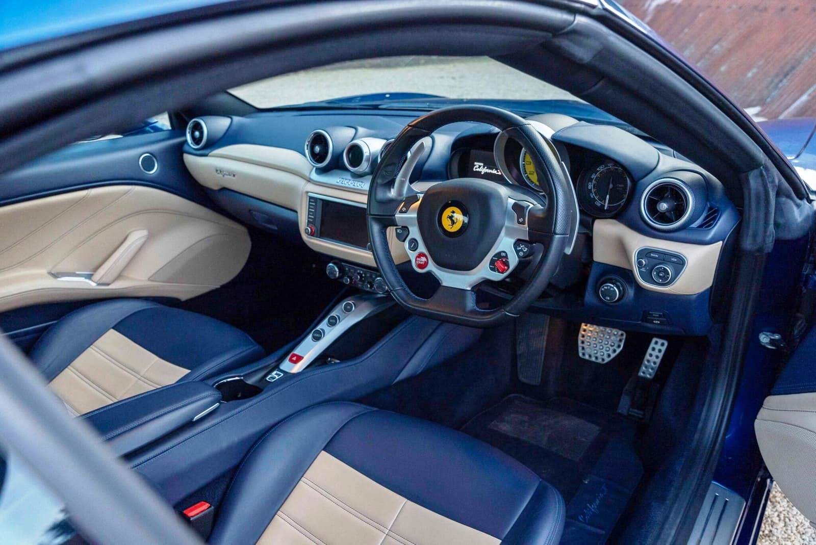 2015 - FERRARI CALIFORNIA T UK VERSION, foto 15