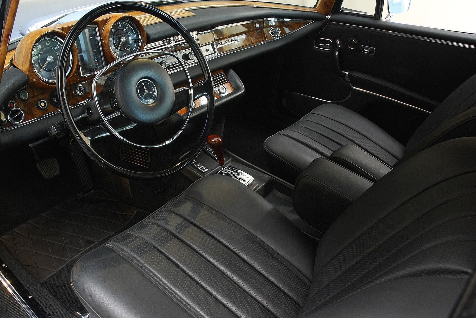 1970 - MERCEDES-BENZ 280 SE 3.5 COUPE MEDIUM BLUE METALLIC, foto 8