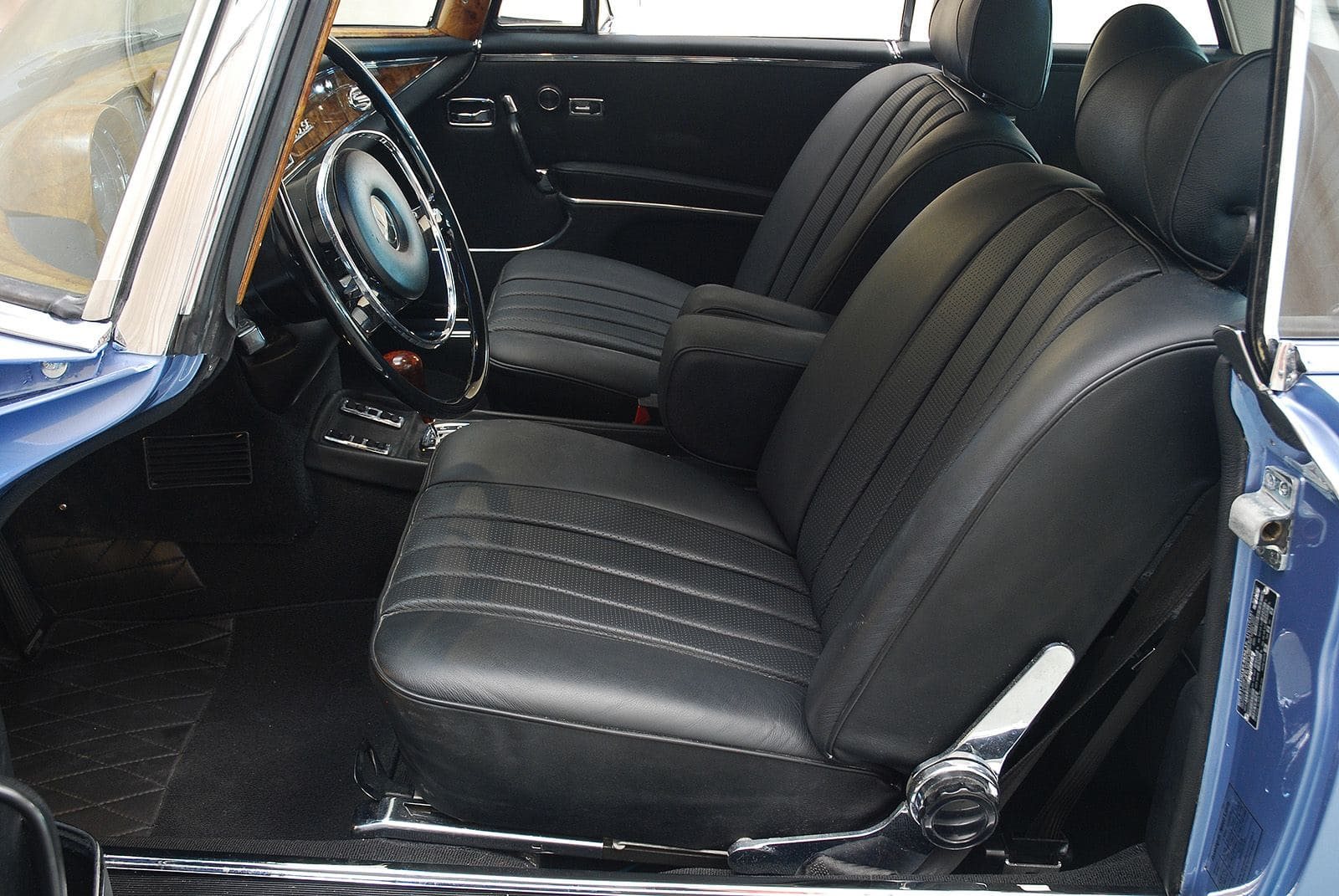 1970 - MERCEDES-BENZ 280 SE 3.5 COUPE MEDIUM BLUE METALLIC, foto 9
