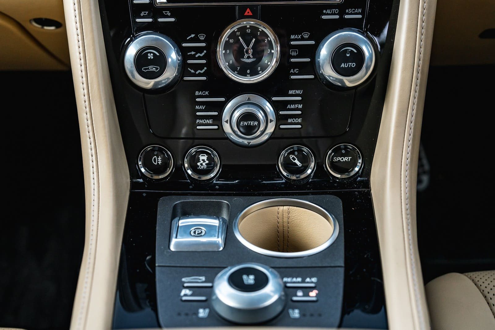 2013 - ASTON MARTIN RAPIDE S, foto 32