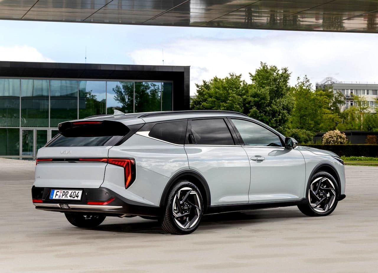 2027 - KIA K4 SPORTSWAGON, foto 16