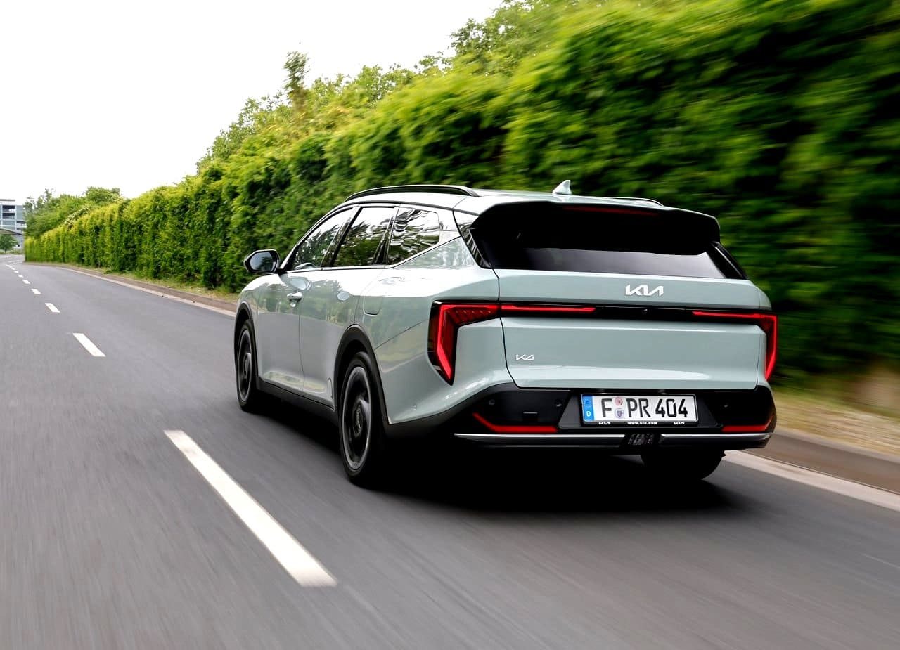 2027 - KIA K4 SPORTSWAGON, foto 21