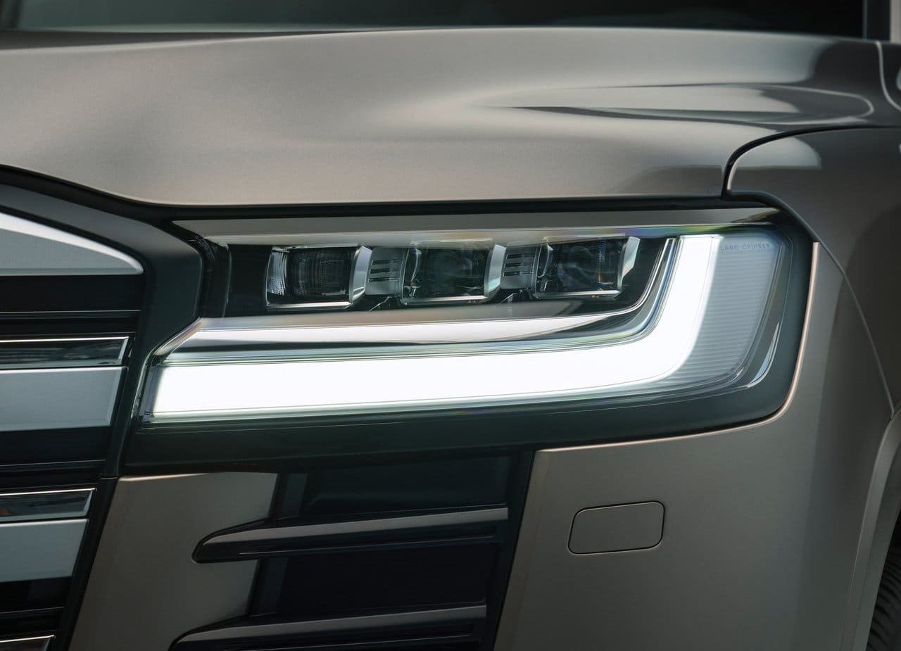 TOYOTA LAND CRUISER 300 HYBRID, foto 17