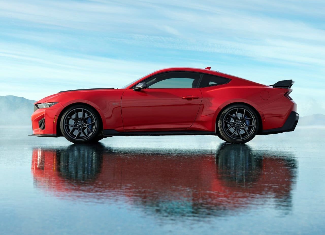 FORD MUSTANG DARK HORSE SC, foto 9