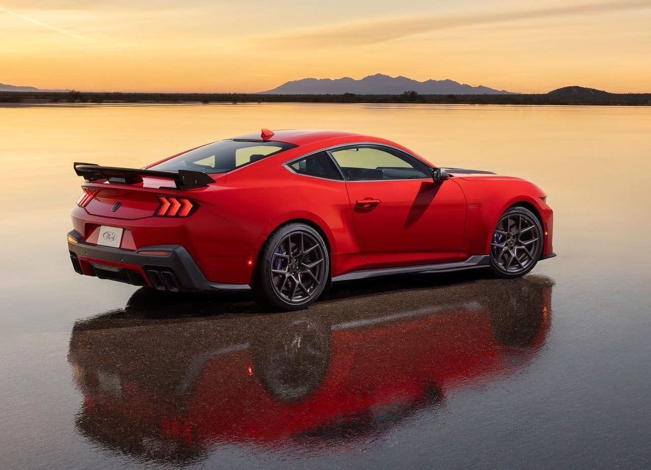 FORD MUSTANG DARK HORSE SC, foto 13