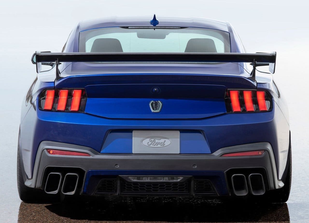 FORD MUSTANG DARK HORSE SC, foto 22
