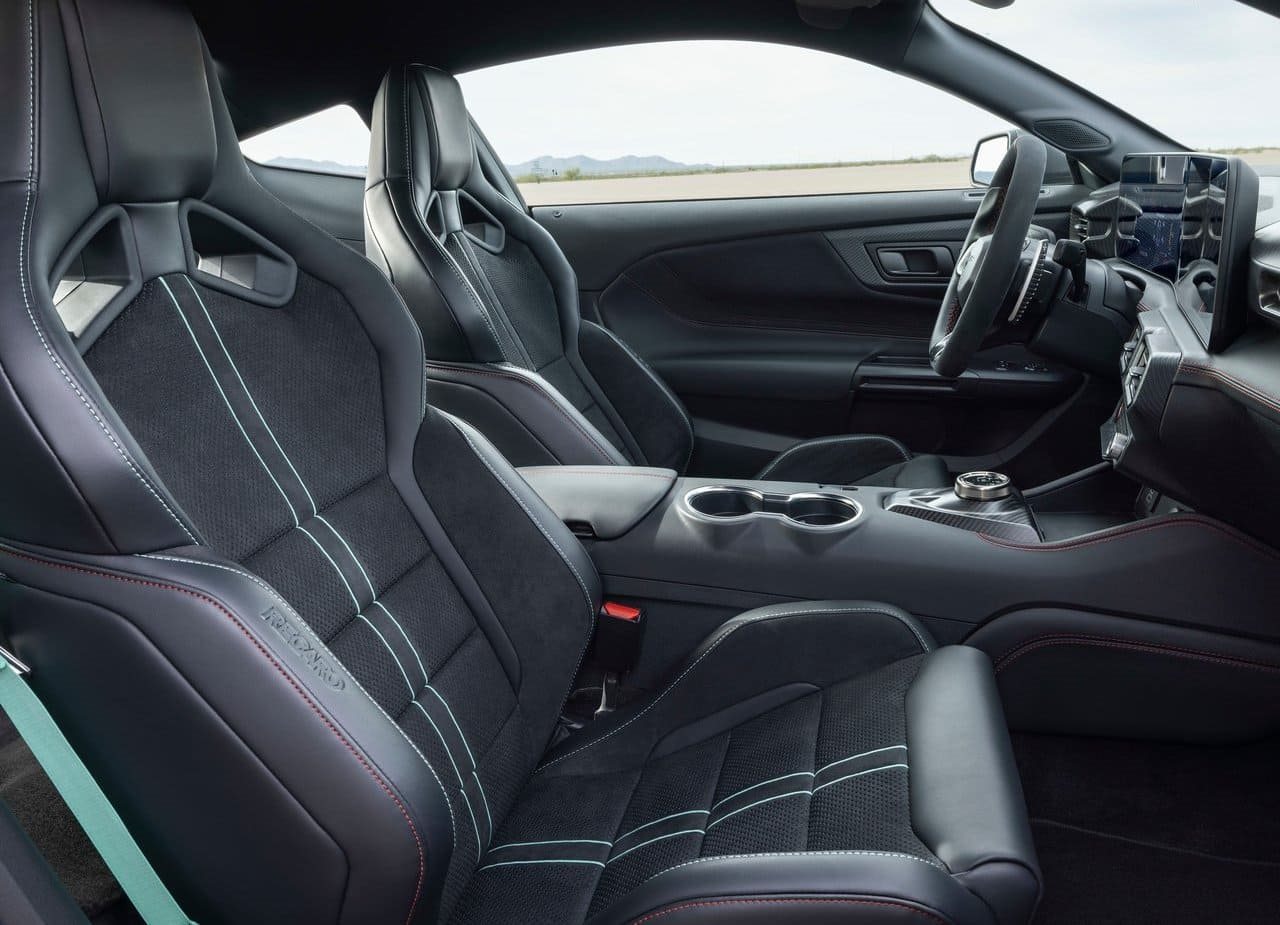 FORD MUSTANG DARK HORSE SC, foto 24