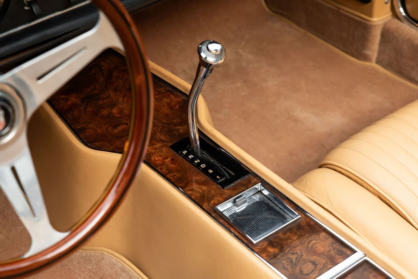 1967 - GHIA 450 SS BURGUNDY, foto 16
