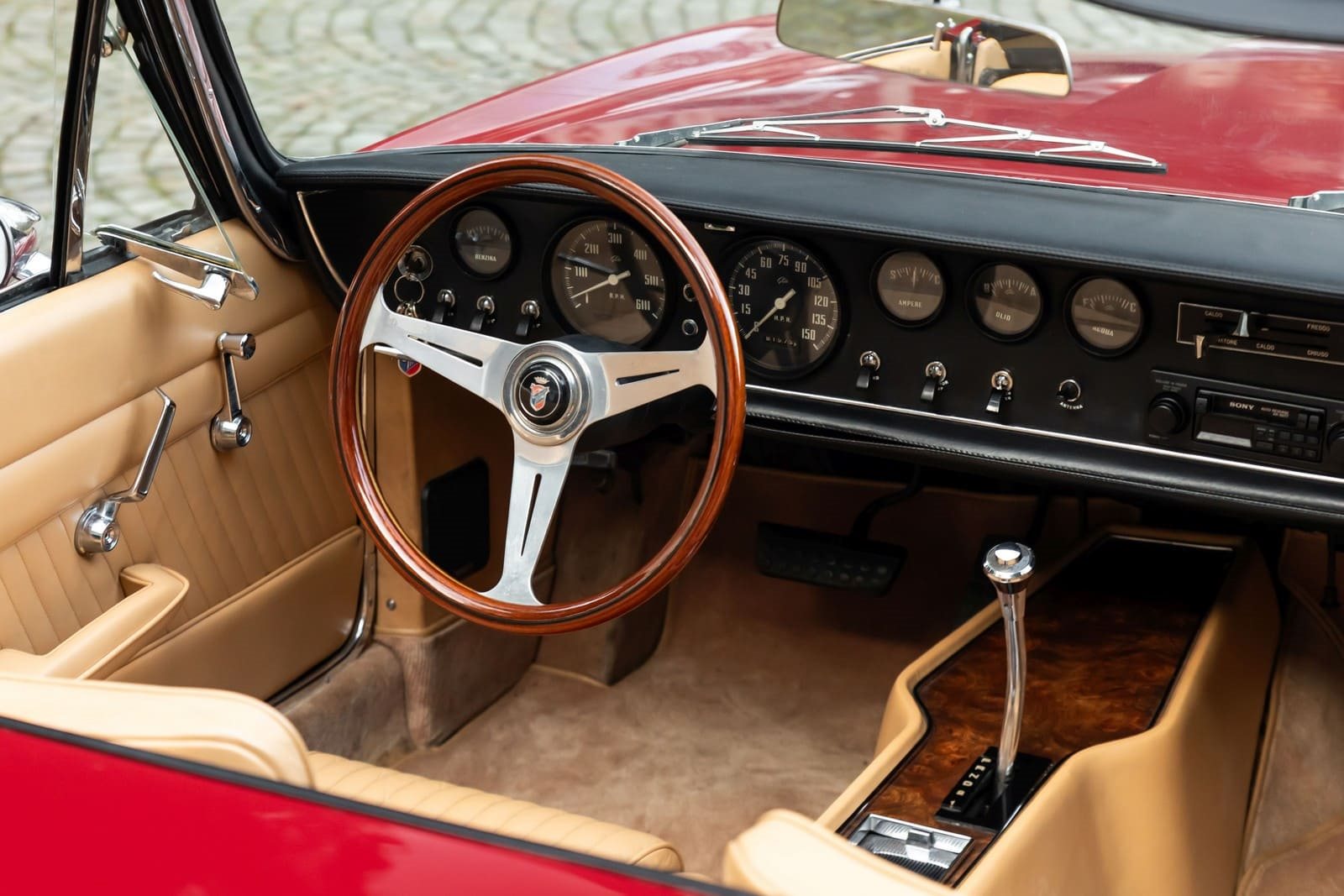 1967 - GHIA 450 SS BURGUNDY, foto 24