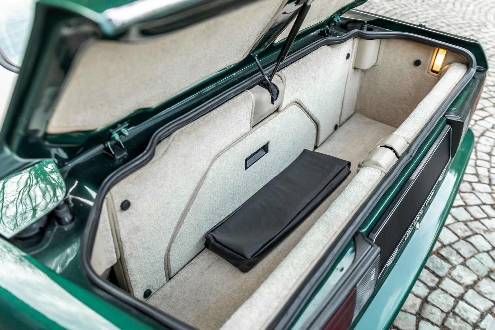 1993 - ASTON MARTIN VIRAGE VOLANTE, foto 22