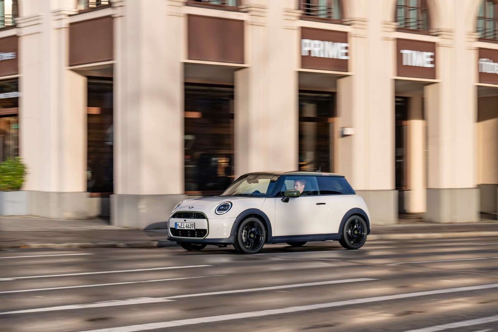 MINI COOPER S PAUL SMITH EDITION IN INSPIRED WHITE, foto 10