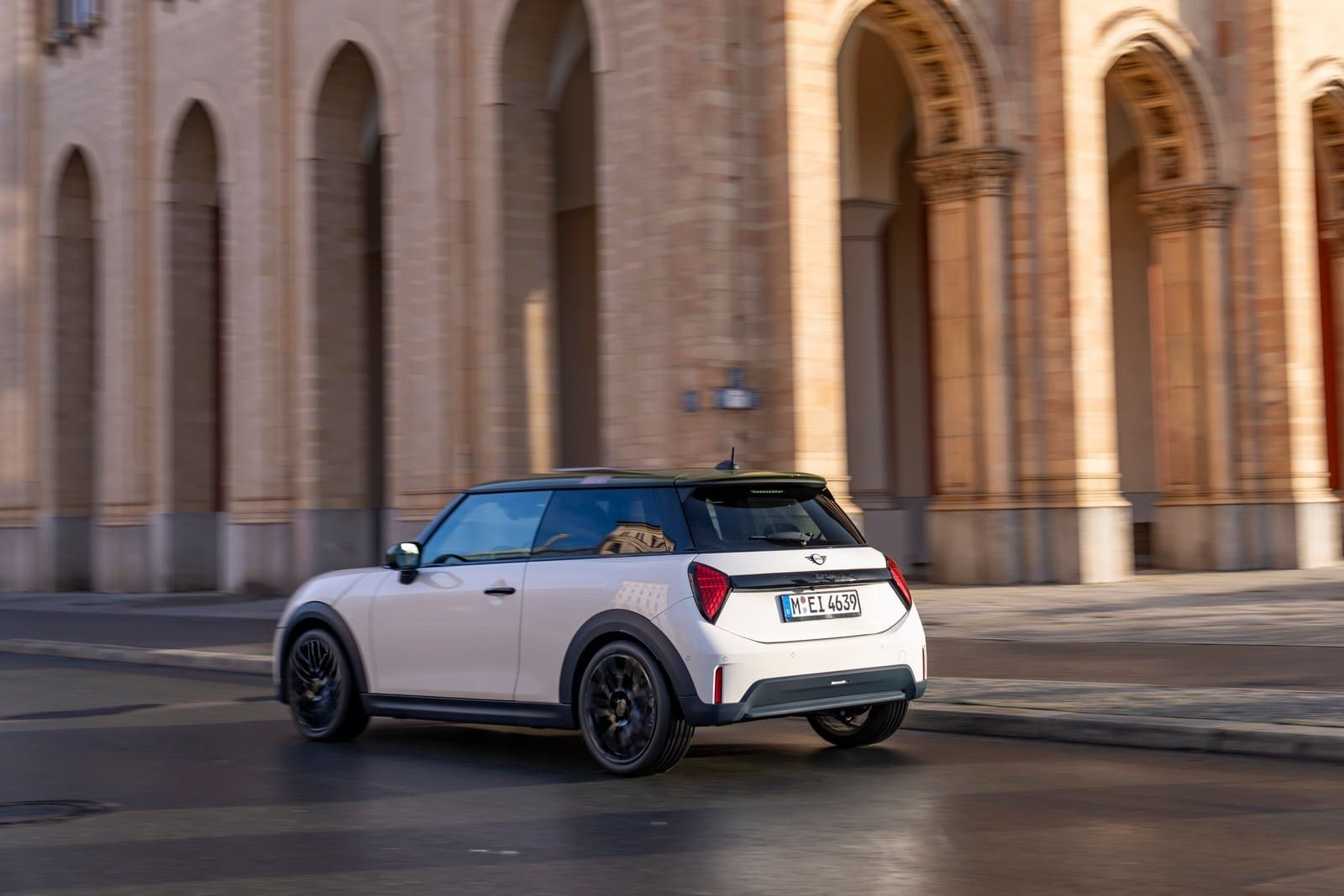 MINI COOPER S PAUL SMITH EDITION IN INSPIRED WHITE, foto 11