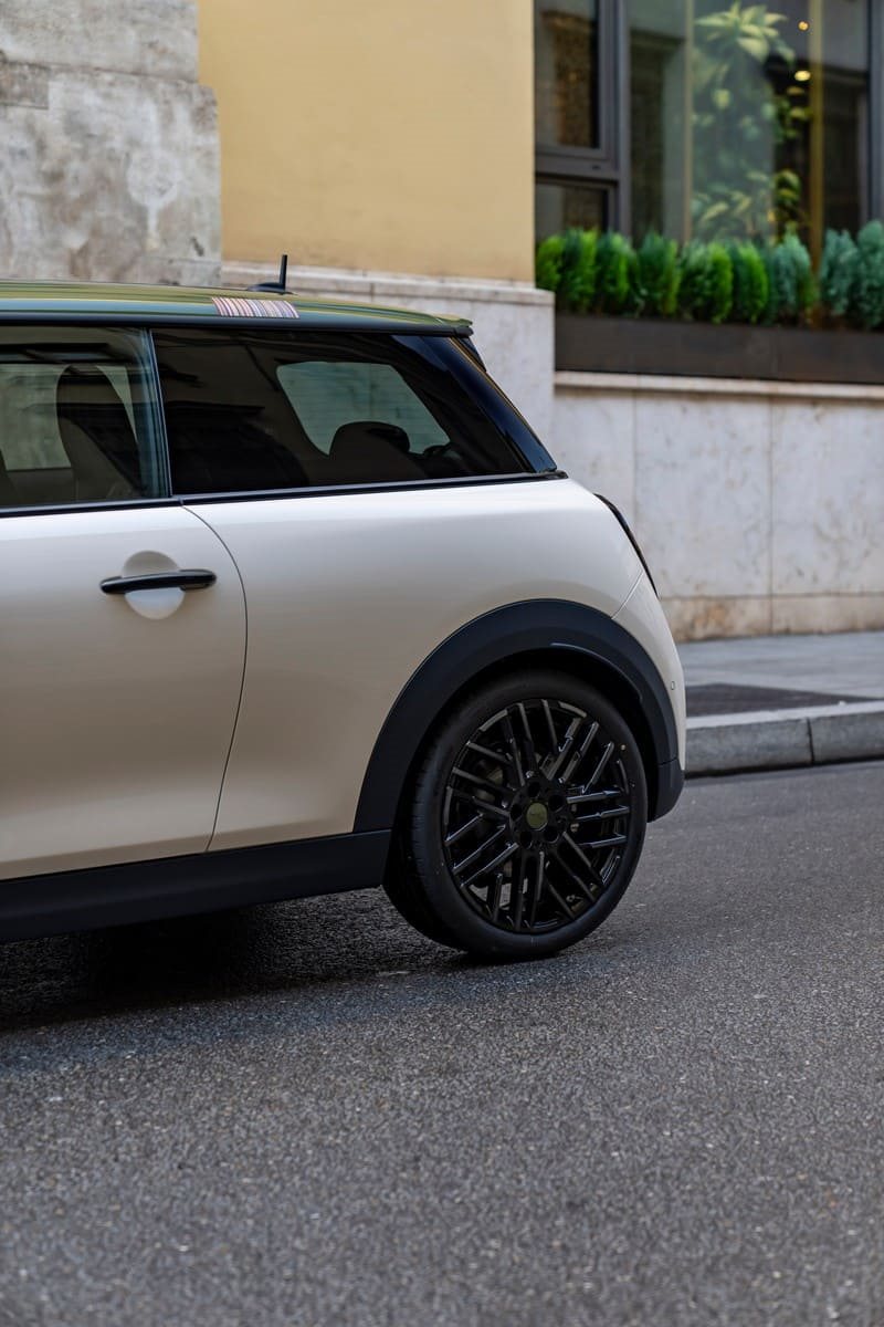 MINI COOPER S PAUL SMITH EDITION IN INSPIRED WHITE, foto 20