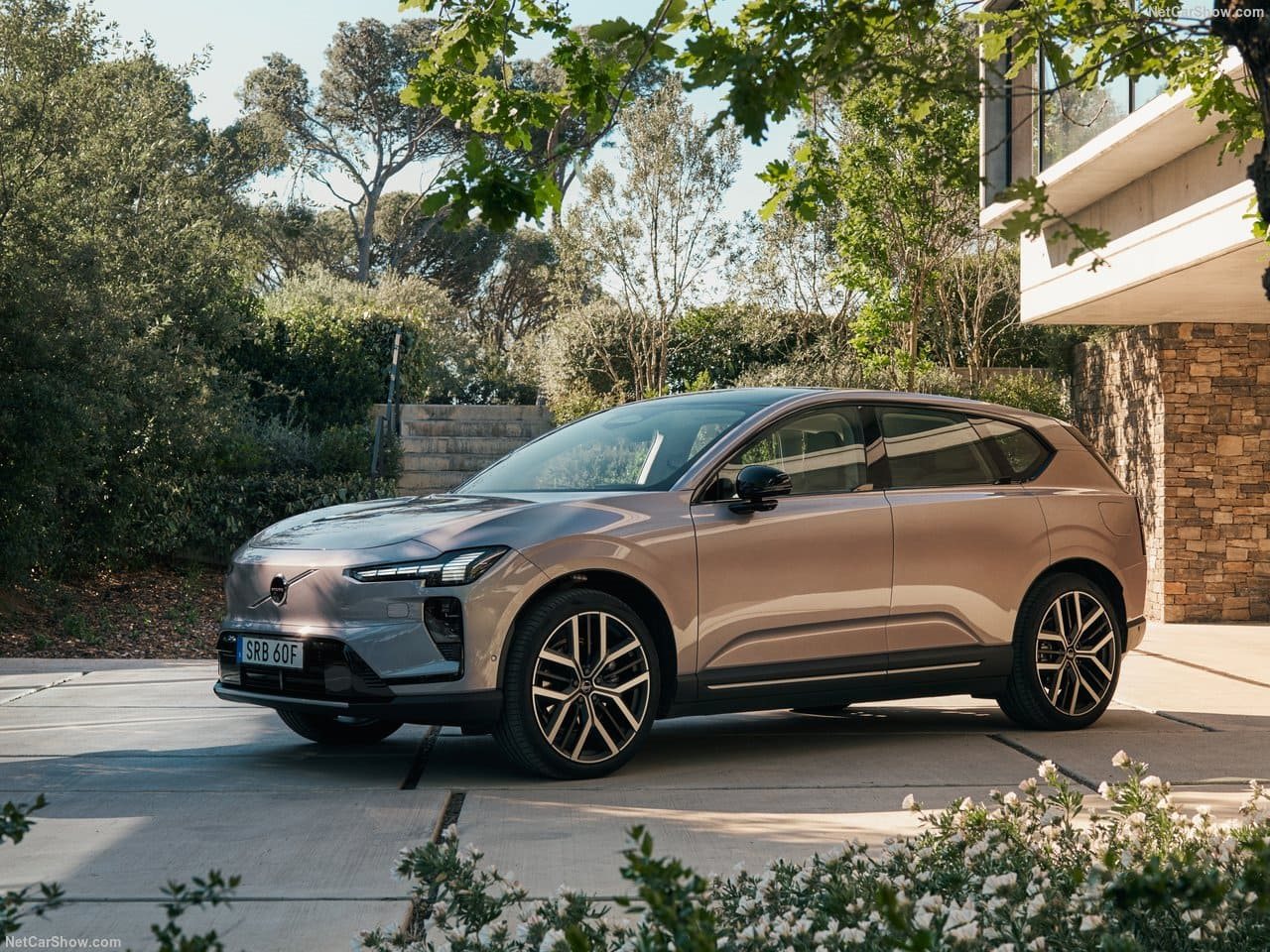 2027 - VOLVO EX60, foto 11