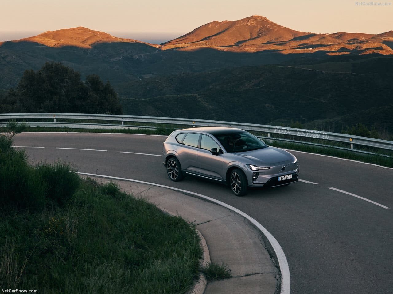 2027 - VOLVO EX60, foto 20