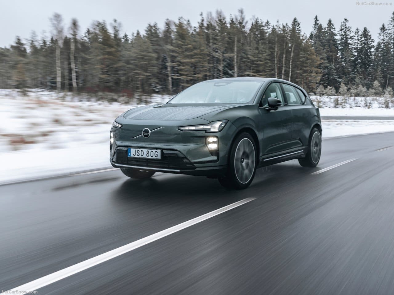 2027 - VOLVO EX60, foto 30