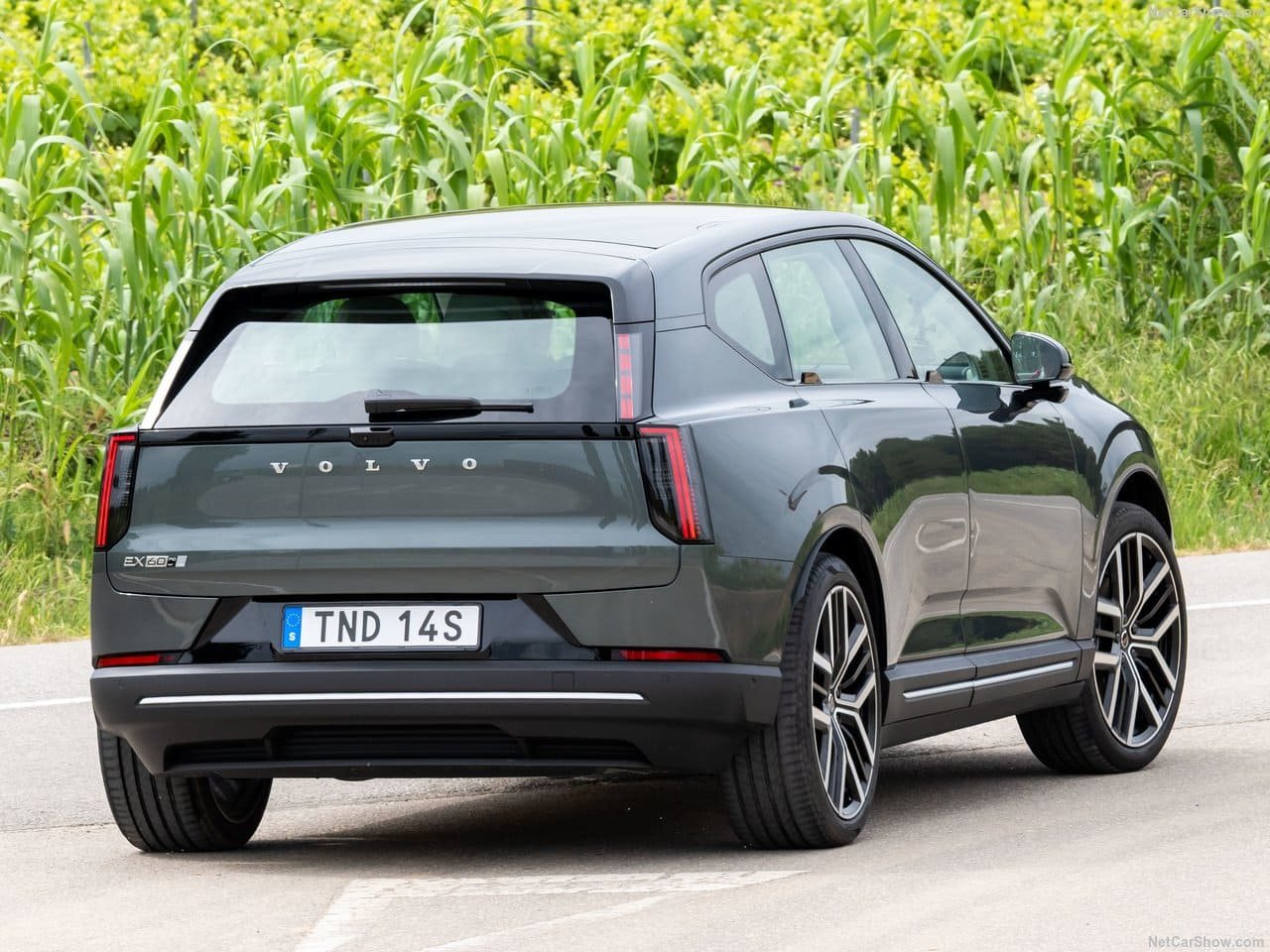2027 - VOLVO EX60, foto 46