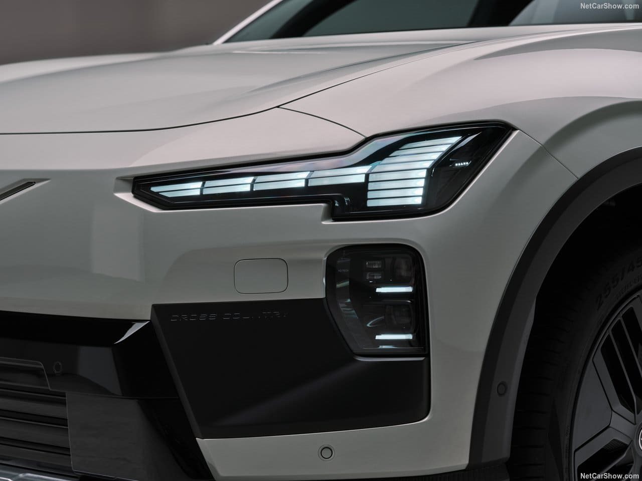 2027 - VOLVO EX60 CROSS COUNTRY, foto 46