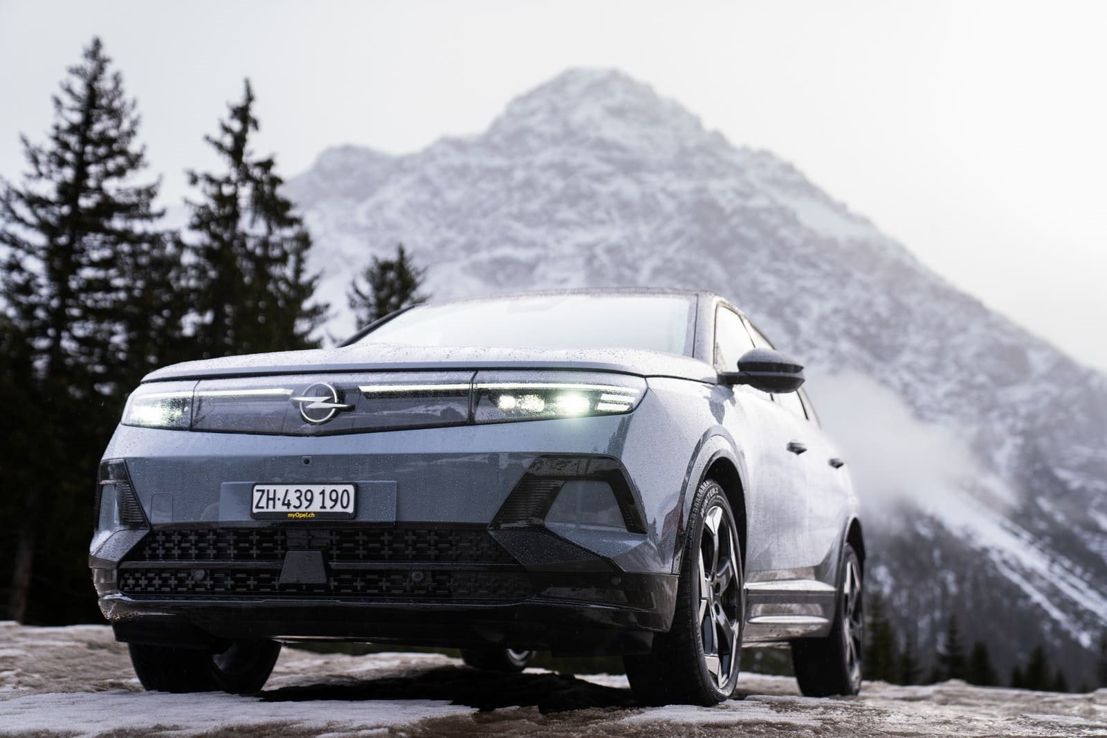 2026 - OPEL GRANDLAND ELECTRIC AWD, foto 2