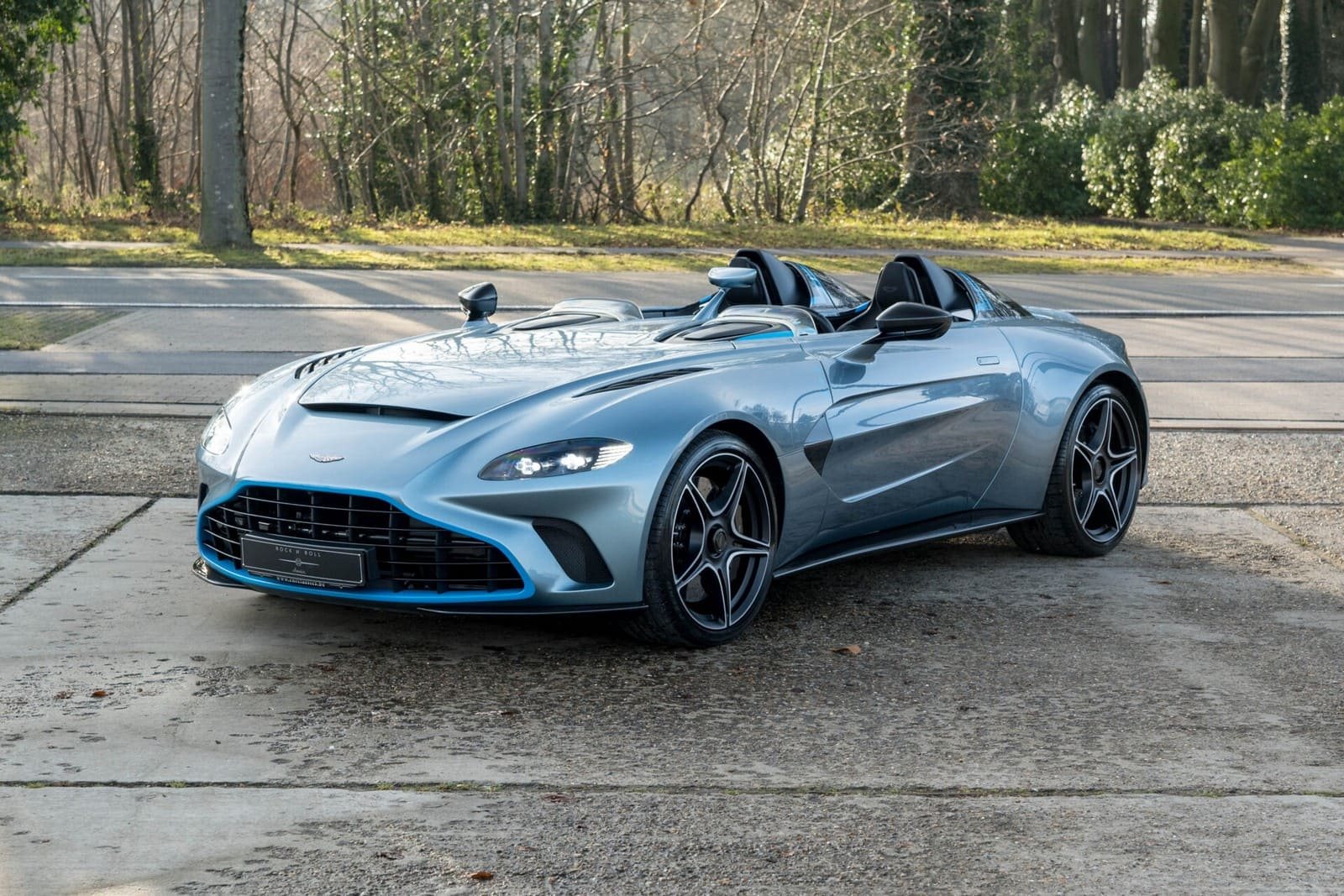 2021 - ASTON MARTIN V12 SPEEDSTER MAVERICK EDITION, foto 3