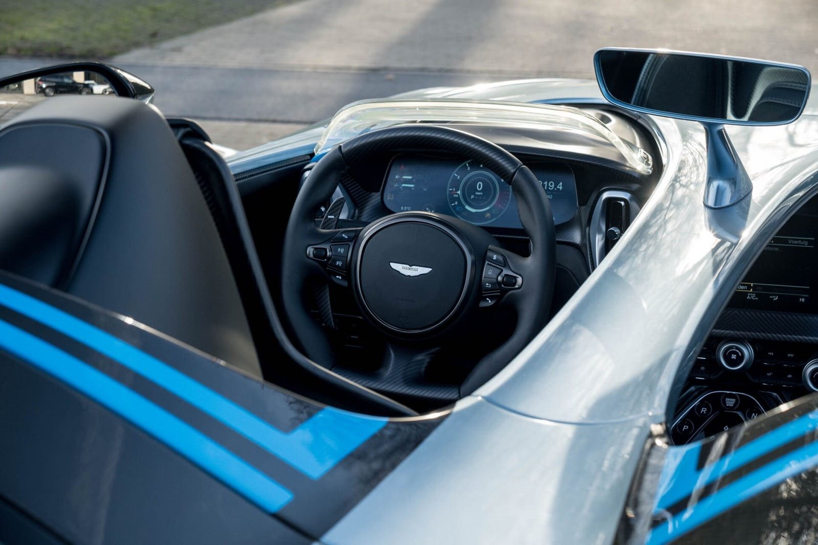 2021 - ASTON MARTIN V12 SPEEDSTER MAVERICK EDITION, foto 26