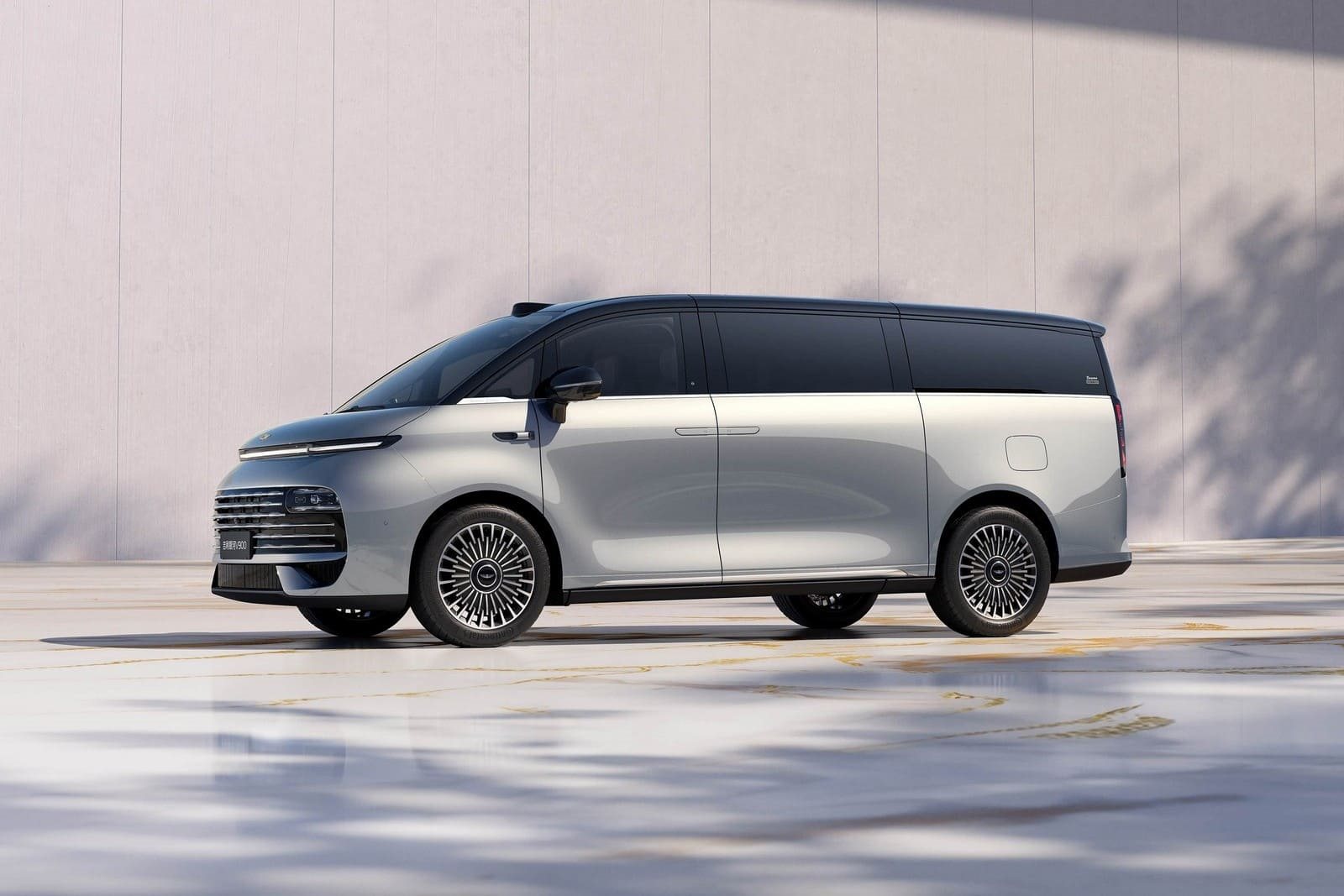 2026 - GEELY GALAXY V900, foto 4