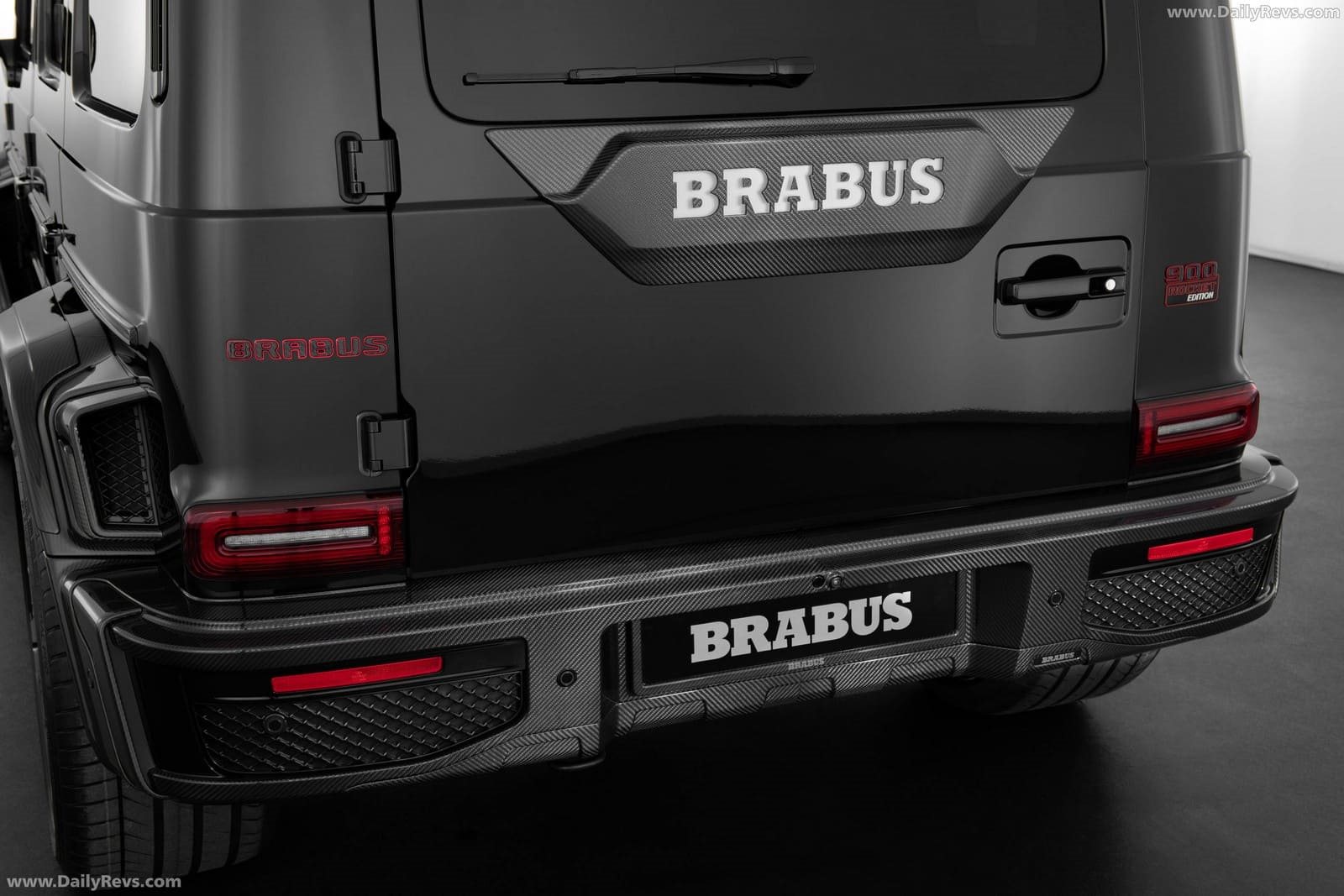 2026 - MERCEDES-AMG G 63 BRABUS 900 ROCKET EDITION, foto 19
