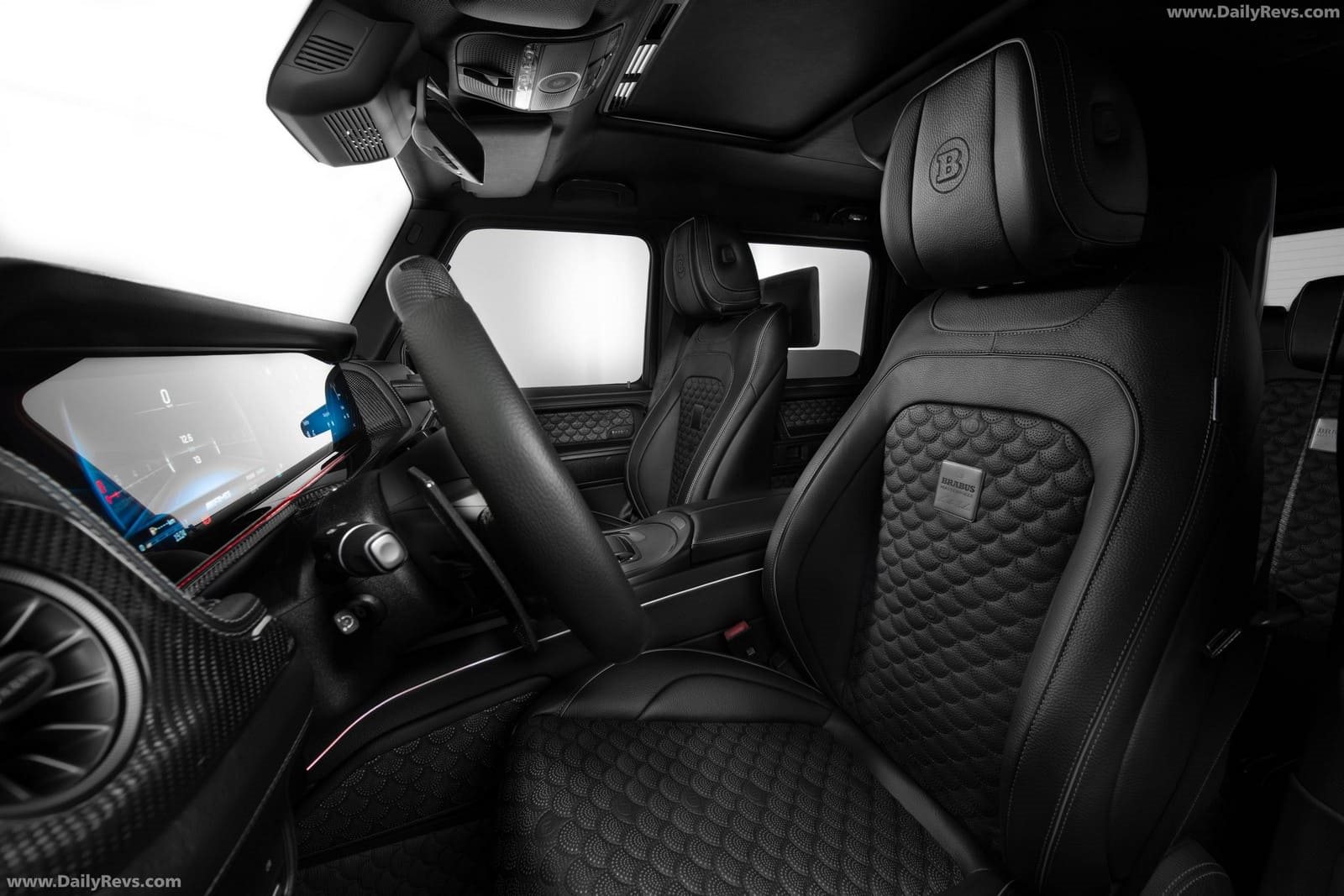 2026 - MERCEDES-AMG G 63 BRABUS 900 ROCKET EDITION, foto 22