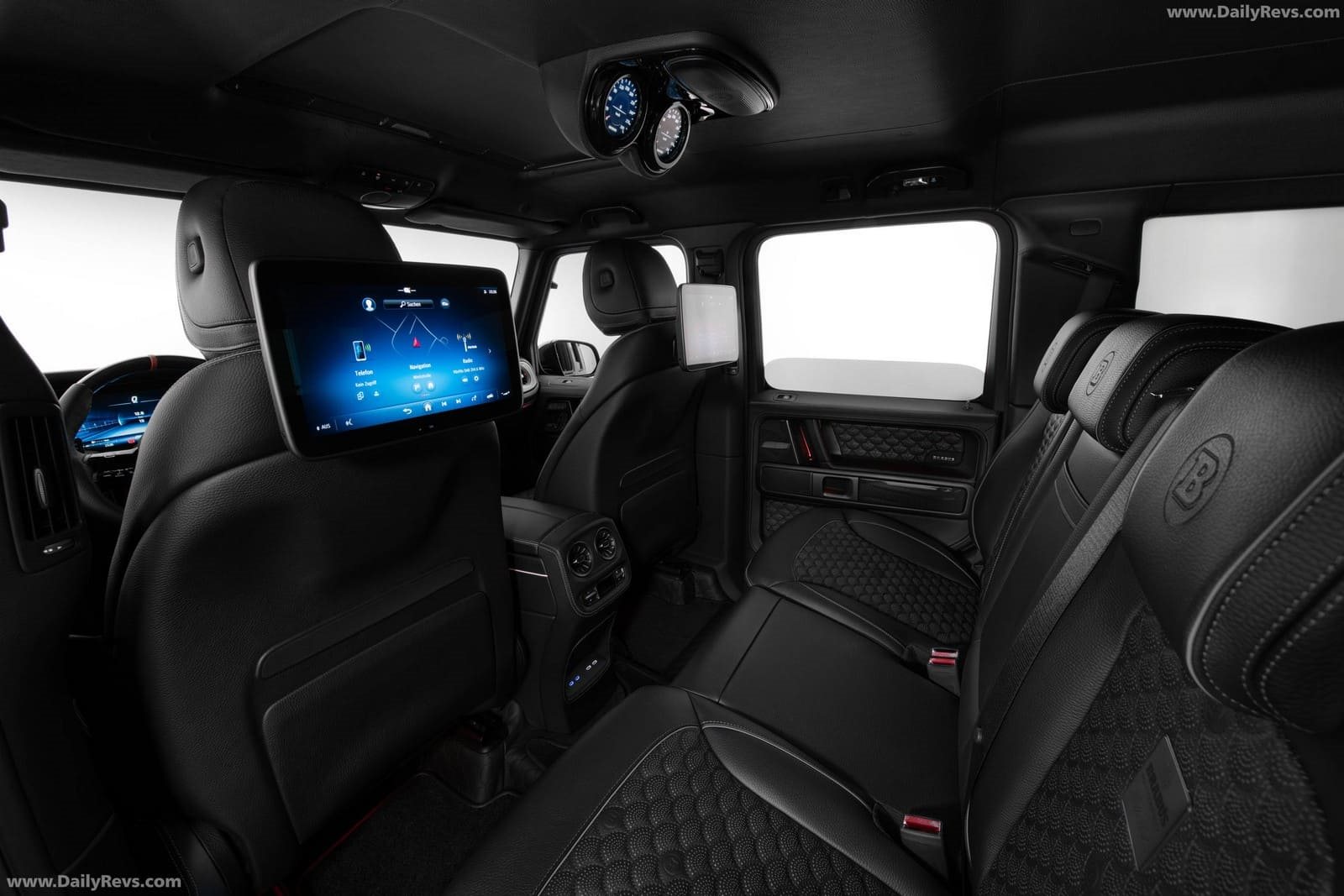 2026 - MERCEDES-AMG G 63 BRABUS 900 ROCKET EDITION, foto 23