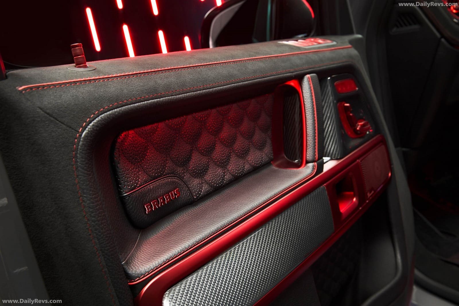2026 - MERCEDES-AMG G 63 BRABUS 900 ROCKET EDITION, foto 121