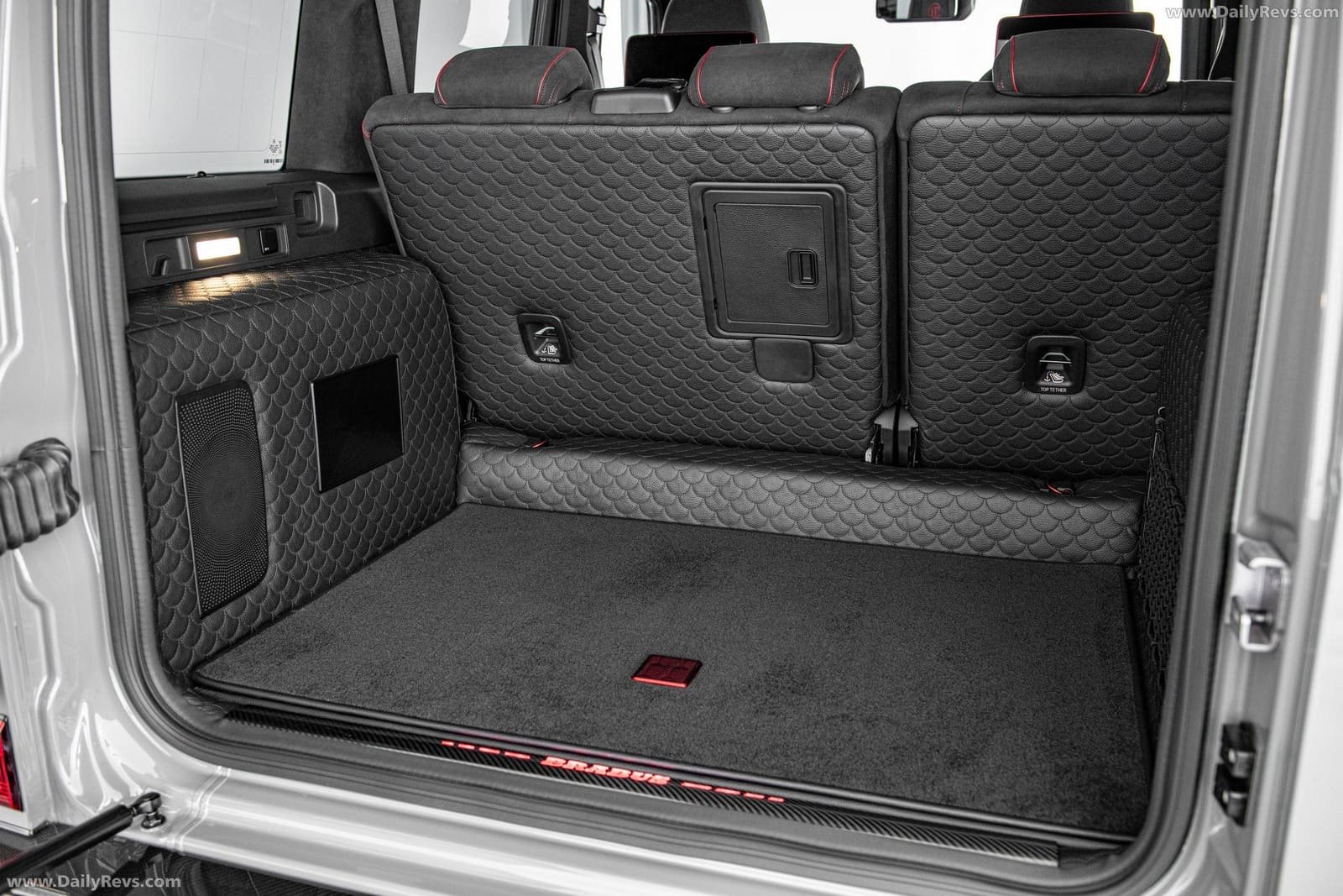 2026 - MERCEDES-AMG G 63 BRABUS 900 ROCKET EDITION, foto 135