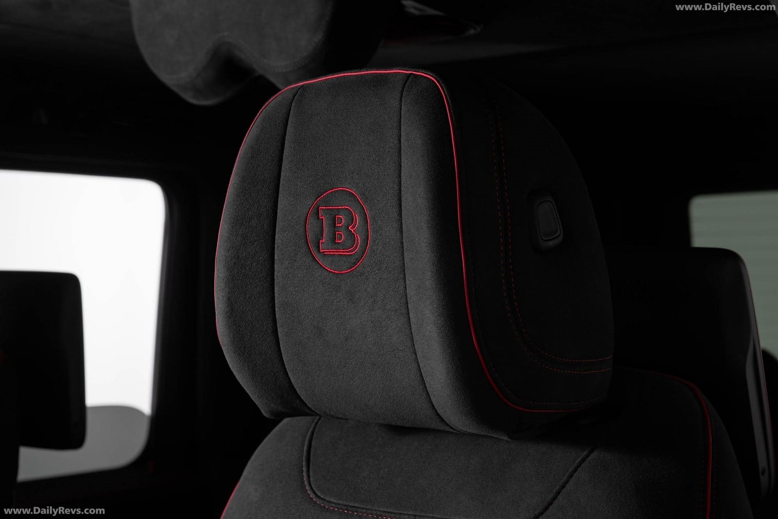 2026 - MERCEDES-AMG G 63 BRABUS 900 ROCKET EDITION, foto 142