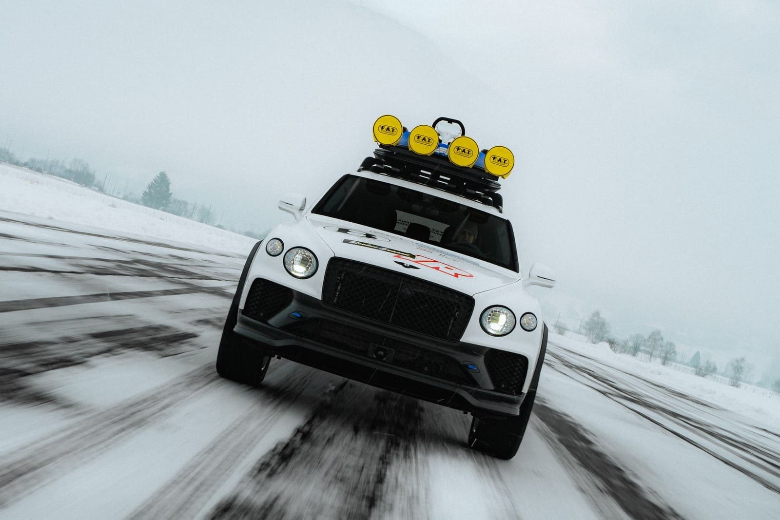 2026 - BENTLEY BENTAYGA X CONCEPT, foto 12