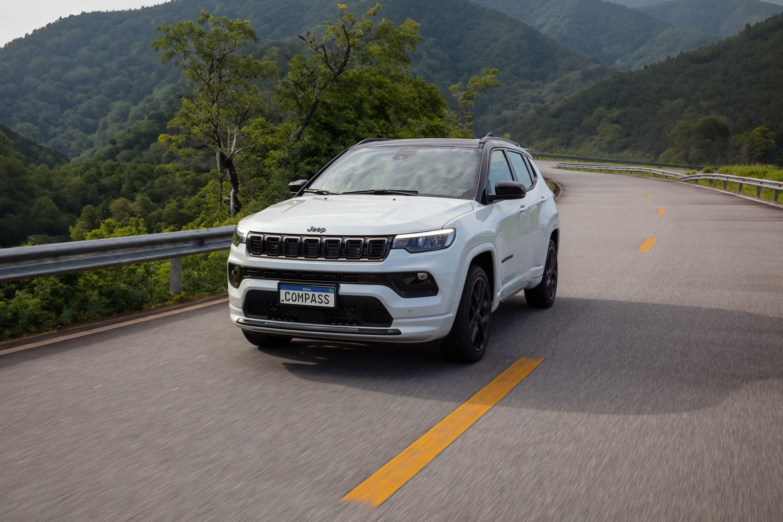 2026 - JEEP COMPASS BLACKHAWK FLEX, foto 2