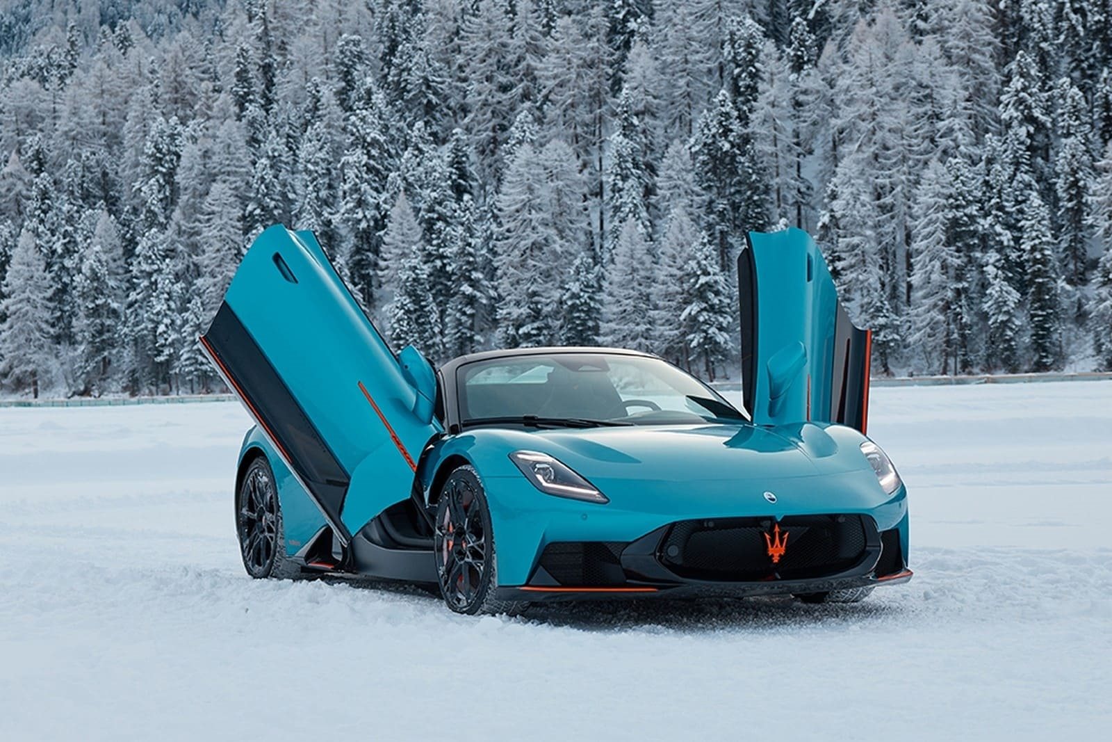 2026 - MASERATI MCPURA CIELO FROZEN MAGMA, foto 2