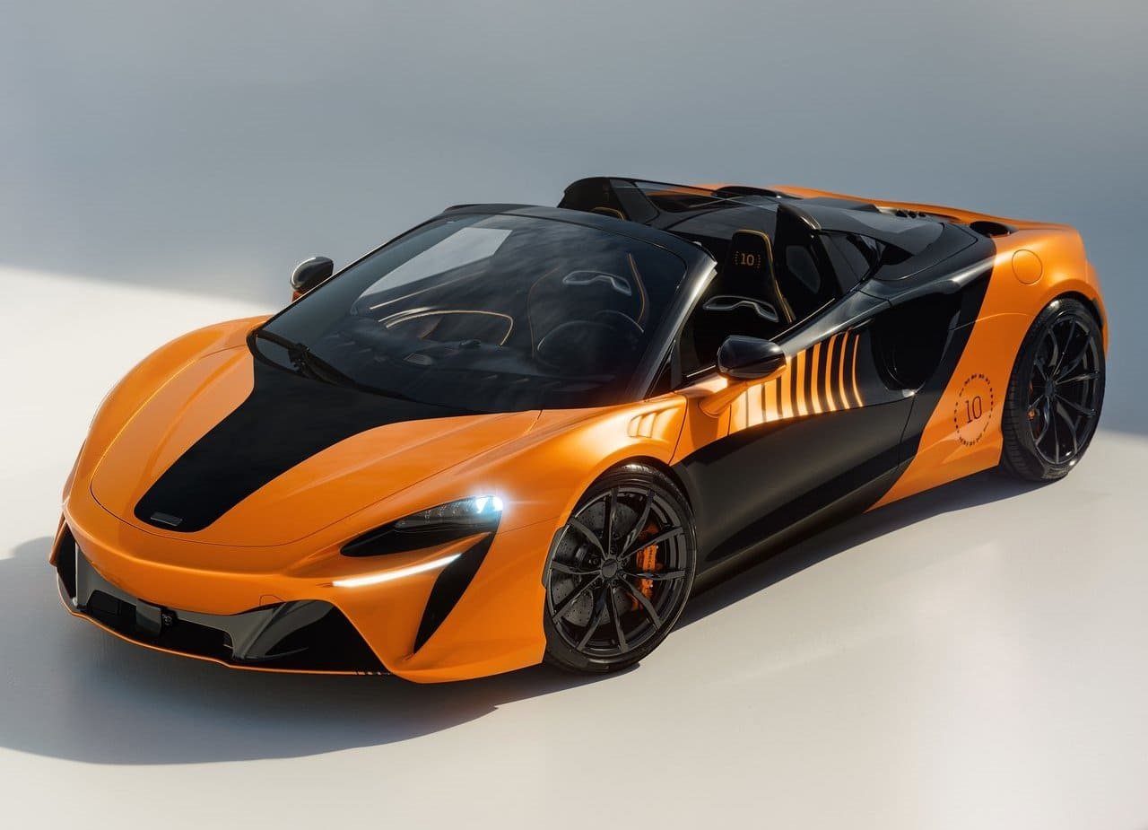 2026 - McLAREN ARTURA SPIDER MCL39 CHAMPIONSHIP EDITION, foto 2