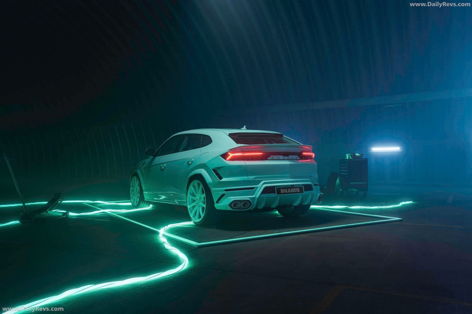 2026 - LAMBORGHINI URUS SE BRABUS 900 MINT, foto 12
