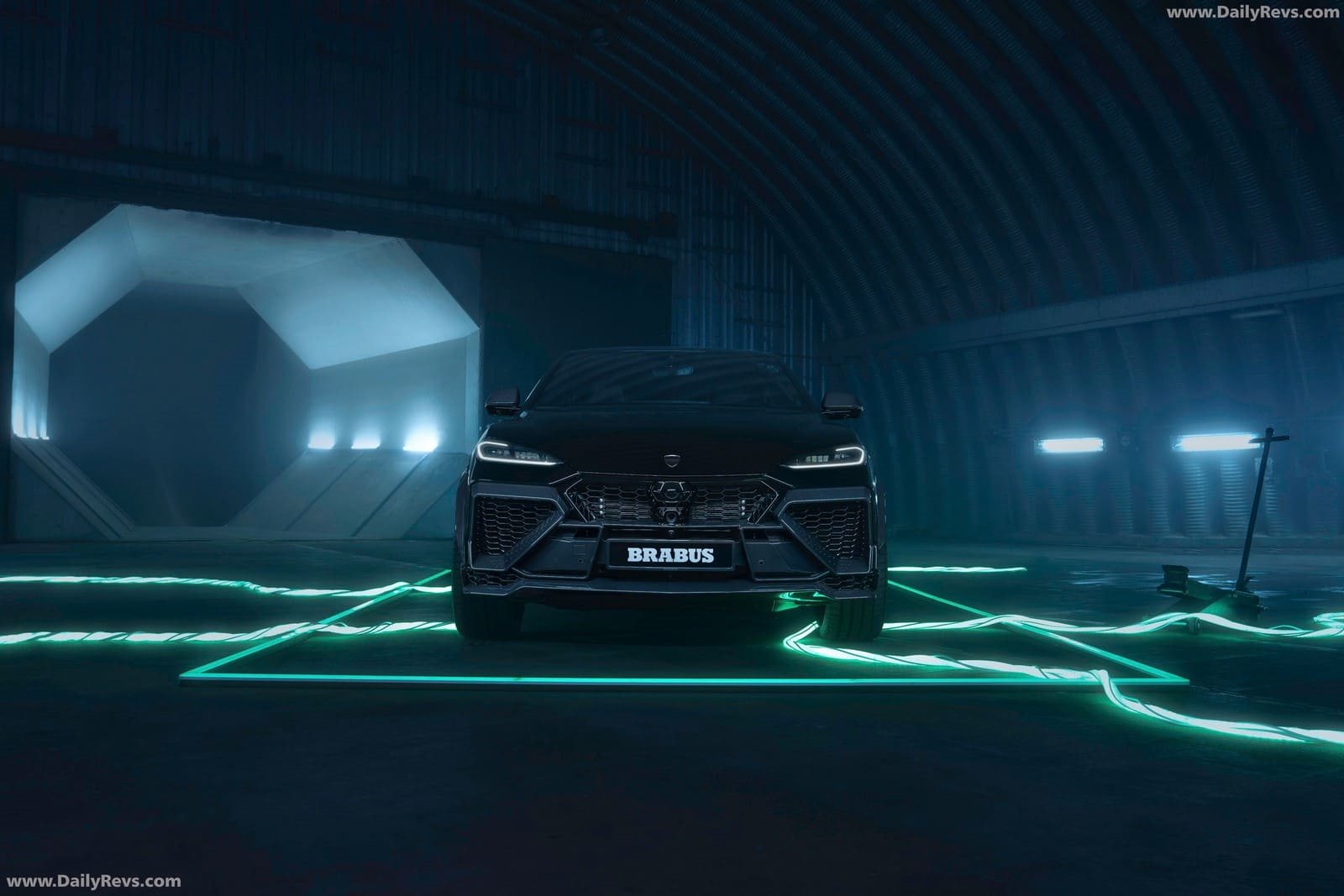 LAMBORGHINI URUS SE BRABUS 900 SUPERBLACK, foto 12