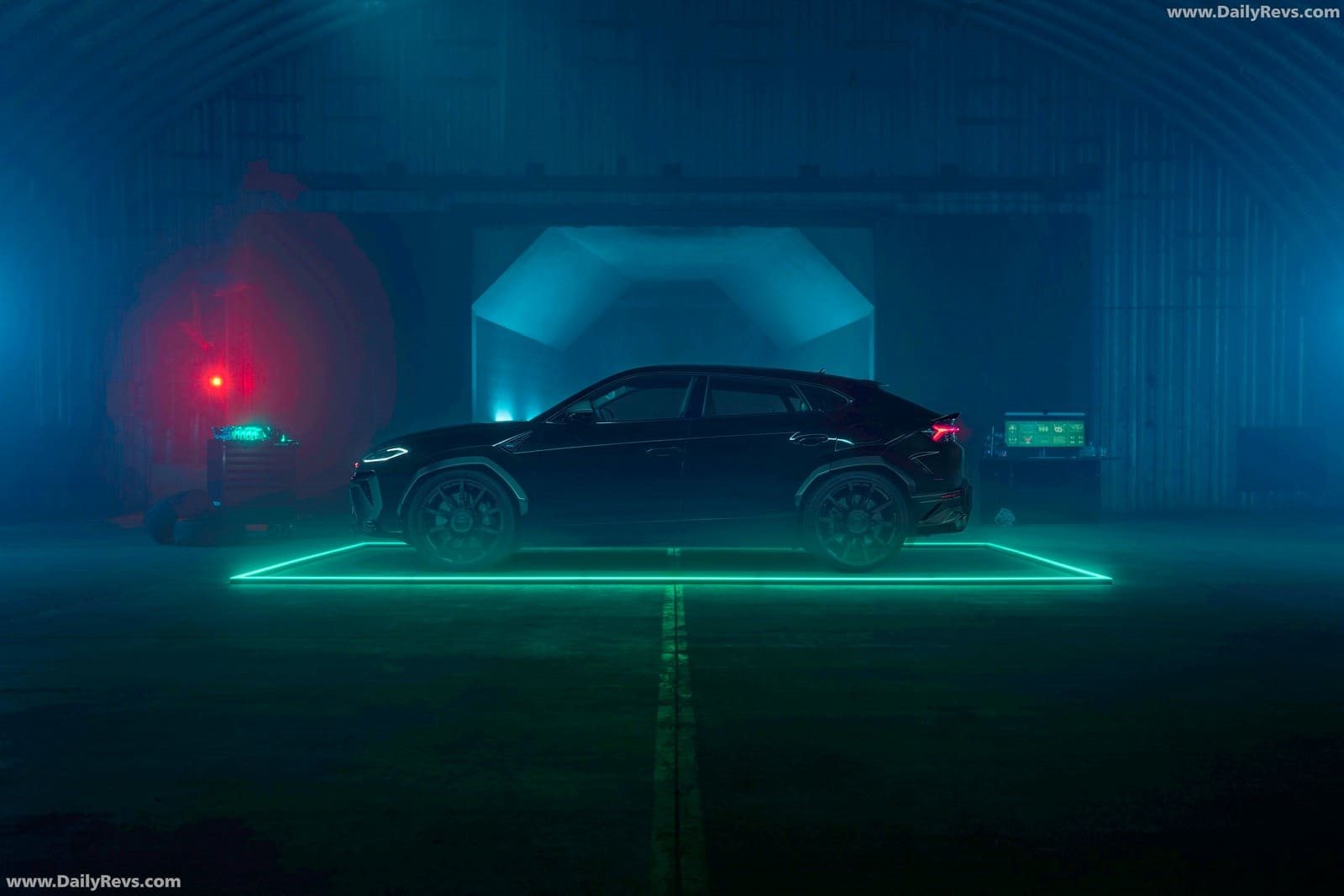 LAMBORGHINI URUS SE BRABUS 900 SUPERBLACK, foto 15