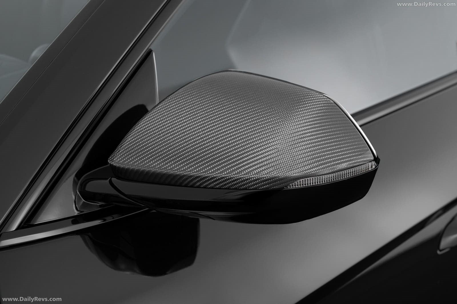 LAMBORGHINI URUS SE BRABUS 900 SUPERBLACK, foto 22