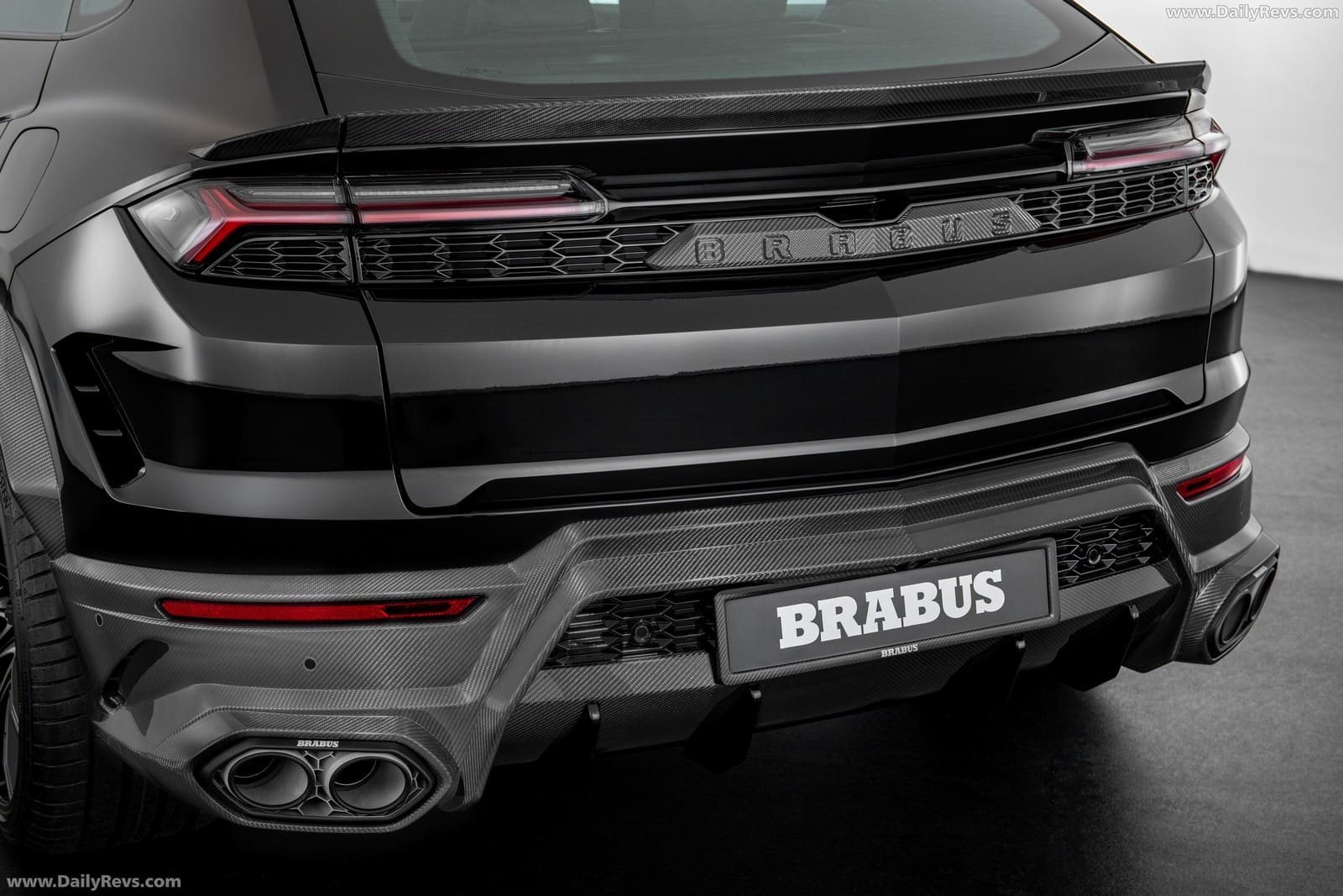 LAMBORGHINI URUS SE BRABUS 900 SUPERBLACK, foto 23