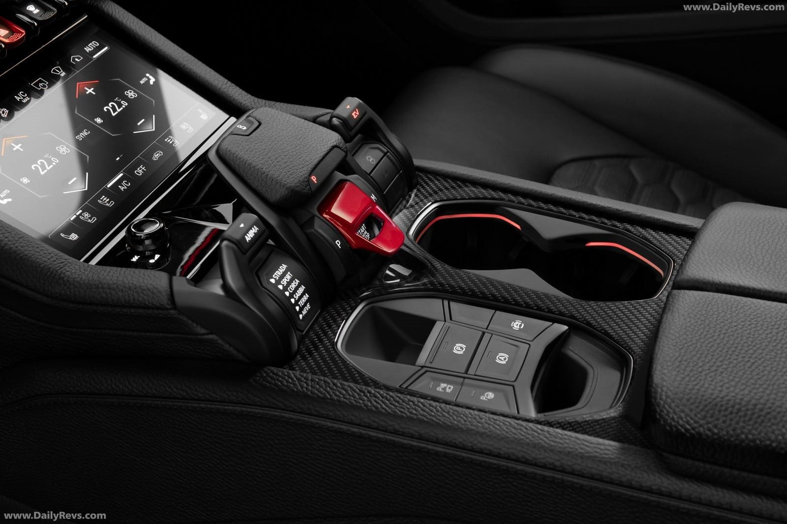 LAMBORGHINI URUS SE BRABUS 900 SUPERBLACK, foto 46