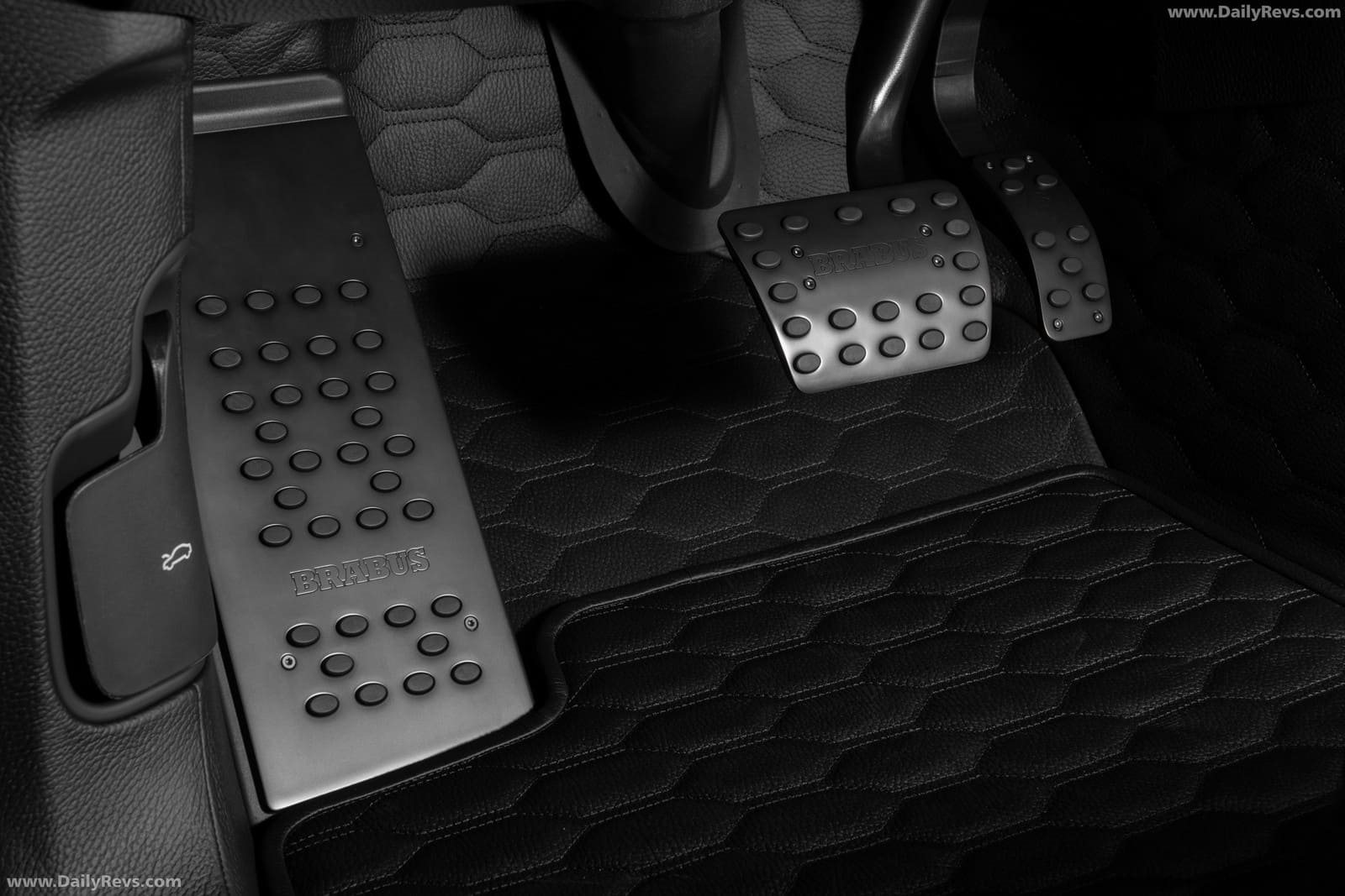 LAMBORGHINI URUS SE BRABUS 900 SUPERBLACK, foto 65