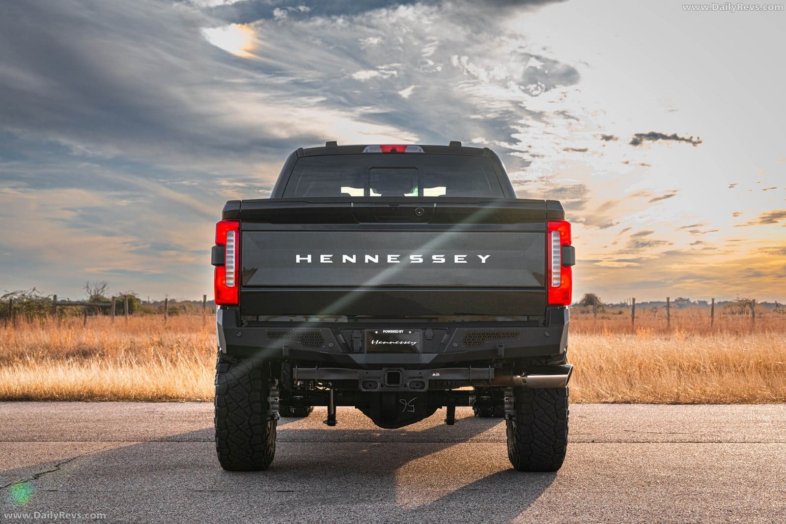 FORD F-250 VELOCIRAPTOR 1200 BY HENNESSEY, foto 6