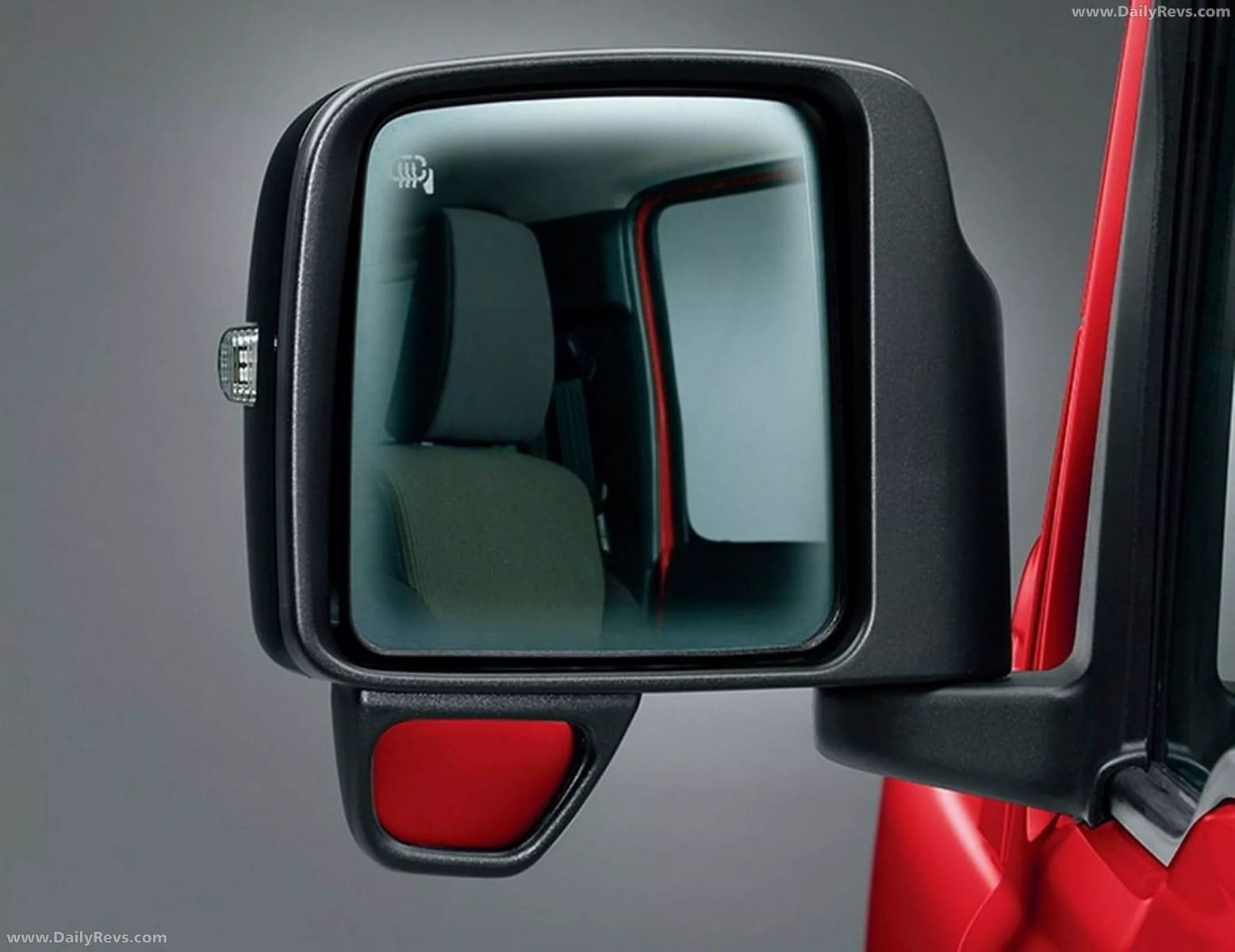 2026 - SUZUKI JIMNY NOMADE, foto 10