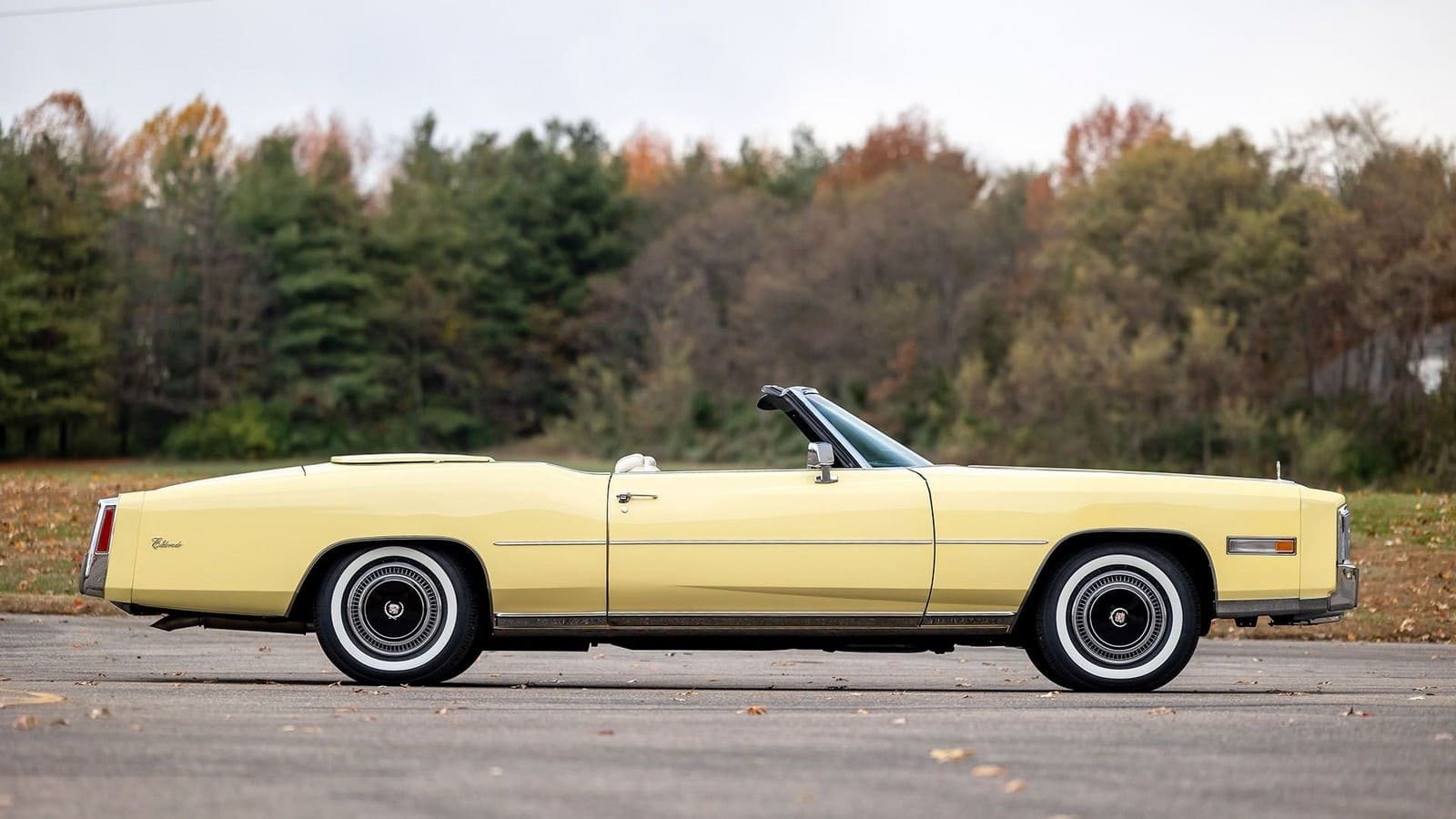 1976 - CADILLAC ELDORADO CONVERTIBLE PALE YELLOW, foto 3